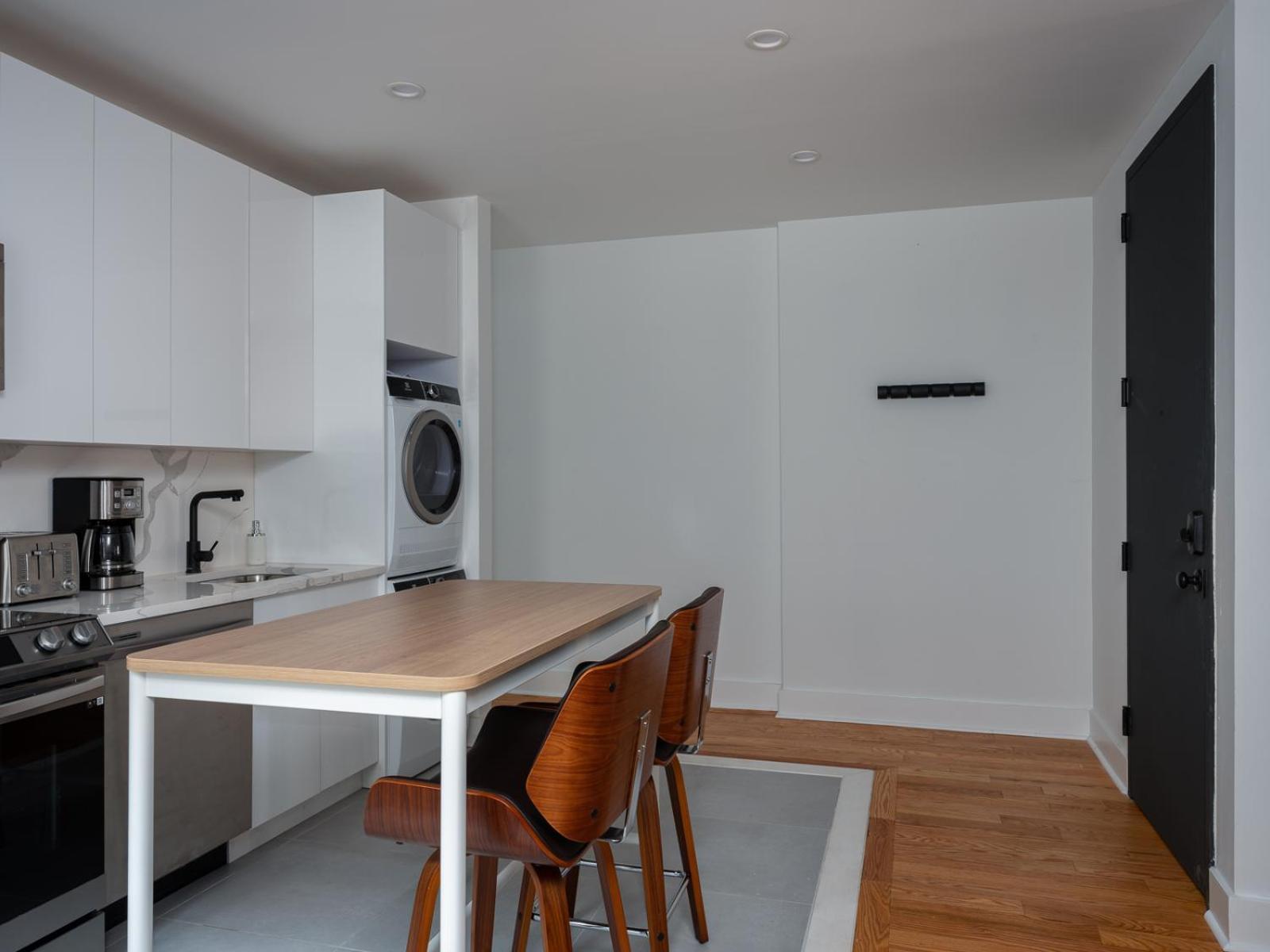 Three Bedroom Brooklynite Suite! 纽约 外观 照片